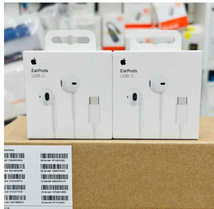 Apple Hand free ( Iphone 15-17 )